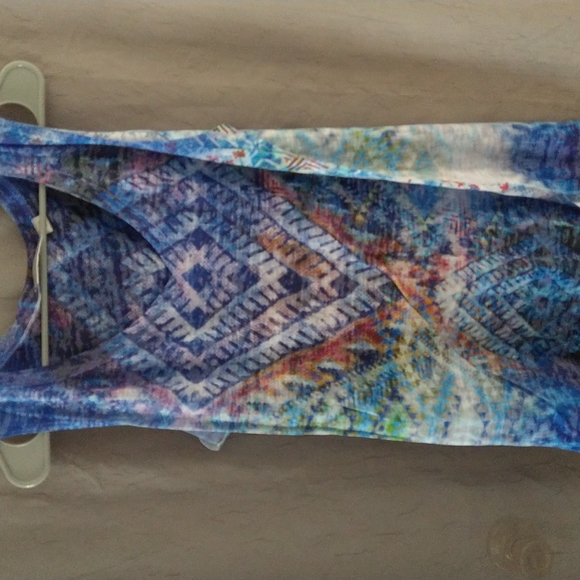 Avenue Tops - Avenue 14/16 Colorful Tank